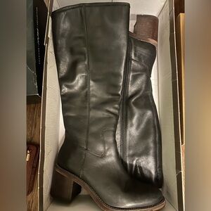 Stylish Franco Sarto Knee-High Leather Boots